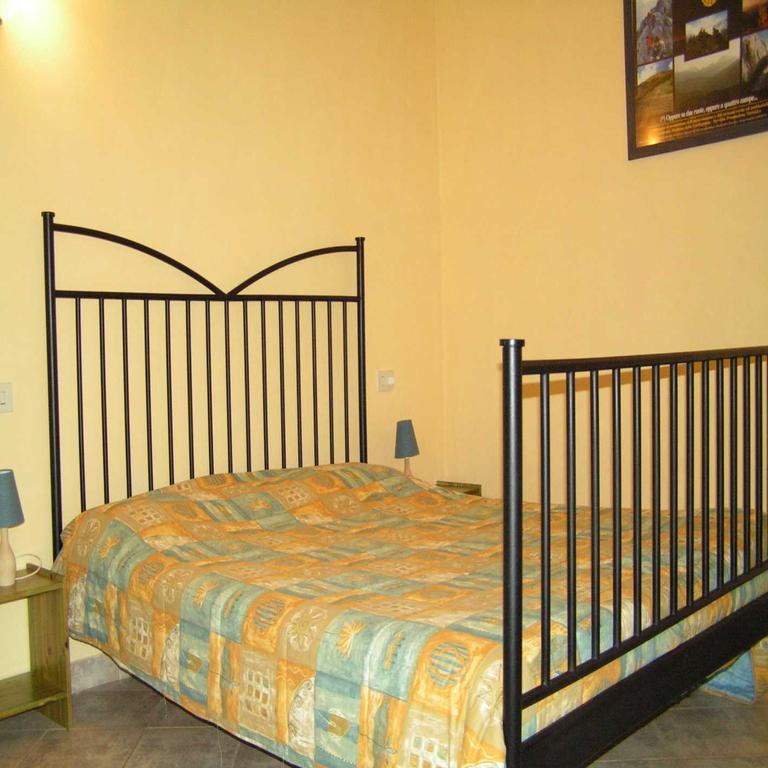 Agriturismo La Palazzina Villa Castelnuovo di Garfagnana Værelse billede
